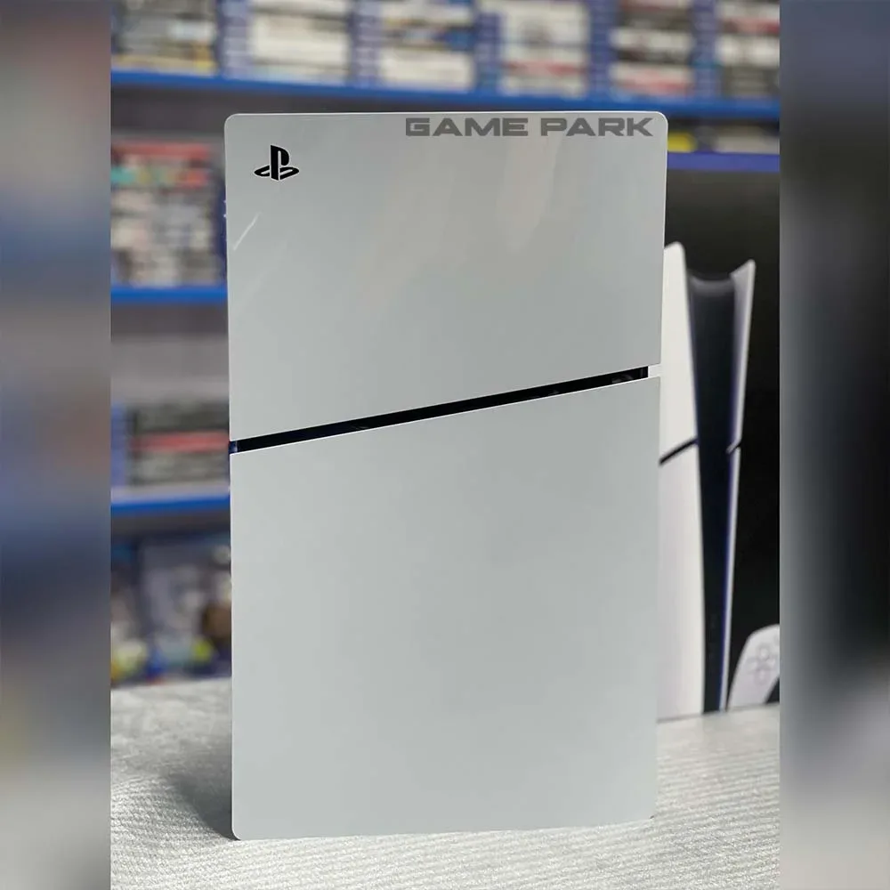 PS5 Slim 1TB - Like New — 2